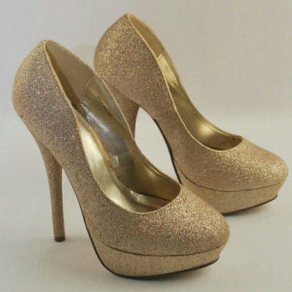 Forever 21 Stiletto Pumps - Picture 1 of 4